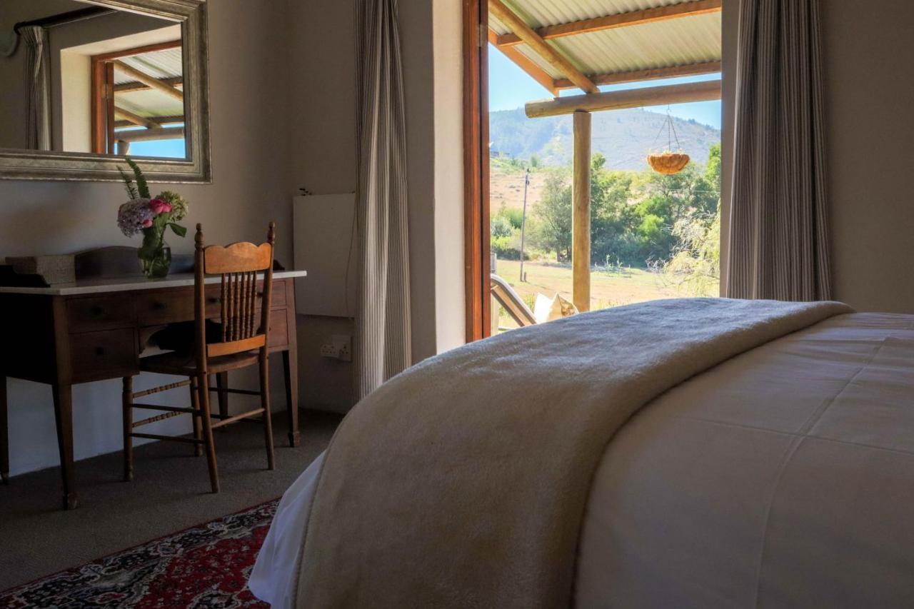 Zebra Cottage And Lodge สเตลเลนบอช ภายนอก รูปภาพ